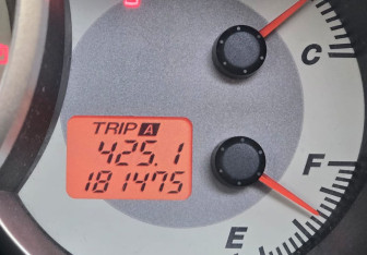 Подержанный автомобиль Mazda 3 Sedan 2008 года (13 фото)