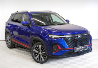 Подержанный автомобиль Changan CS35PLUS 2022 года (3 фото)
