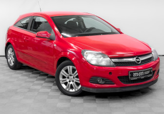Подержанный автомобиль Opel Astra Hatchback 2007 года (3 фото)