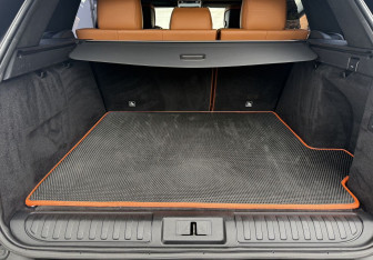 Подержанный автомобиль Land Rover Range Rover Sport 2019 года (15 фото)