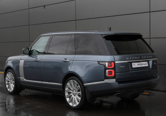 Подержанный автомобиль Land Rover Range Rover 2018 года (7 фото)