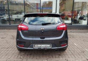 Подержанный автомобиль Kia Ceed Hatchback 2016 года (7 фото)