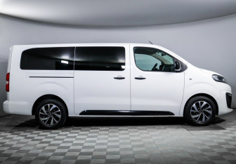 Подержанный автомобиль Citroen SpaceTourer 2018 года (4 фото)