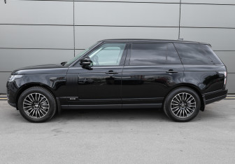 Подержанный автомобиль Land Rover Range Rover 2019 года (7 фото)