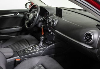Подержанный автомобиль Audi A3 Hatchback 2013 года (9 фото)