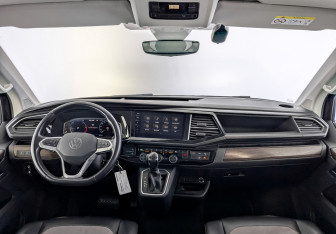 Подержанный автомобиль Volkswagen Multivan 2020 года (14 фото)