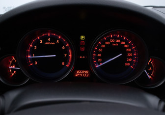 Подержанный автомобиль Mazda 6 Sedan 2010 года (12 фото)