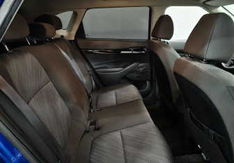 Подержанный автомобиль Kia Seltos 2021 года (13 фото)