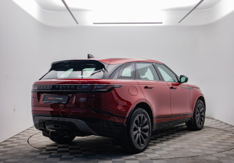 Подержанный автомобиль Land Rover Range Rover Velar 2017 года (5 фото)