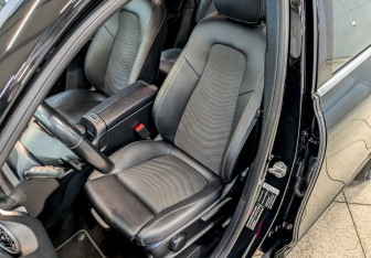 Подержанный автомобиль Mercedes-Benz GLB 2020 года (20 фото)