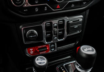 Подержанный автомобиль Jeep Wrangler 2021 года (16 фото)