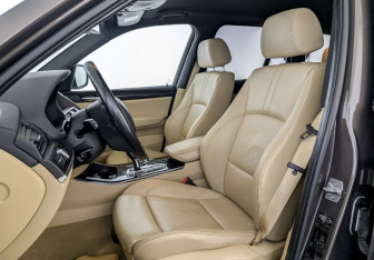 Подержанный автомобиль BMW X3 2013 года (20 фото)