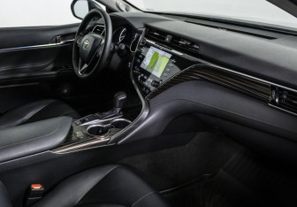 Подержанный автомобиль Toyota Camry Sedan 2020 года (9 фото)