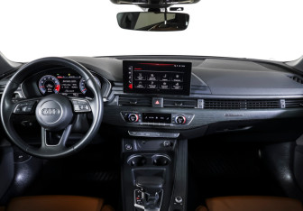 Подержанный автомобиль Audi A5 Liftback 2021 года (13 фото)