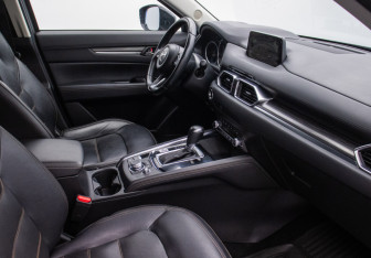 Подержанный автомобиль Mazda CX-5 2019 года (9 фото)