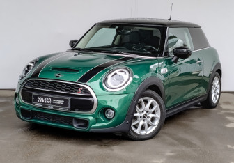 Подержанный автомобиль MINI Hatch 2019 года (1 фото)