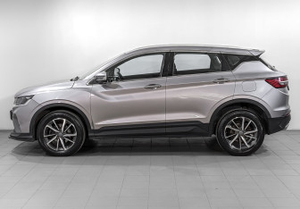 Подержанный автомобиль Geely Coolray 2022 года (8 фото)