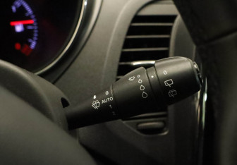 Подержанный автомобиль Renault Kaptur 2017 года (11 фото)