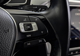 Подержанный автомобиль Volkswagen Passat Sedan 2019 года (28 фото)