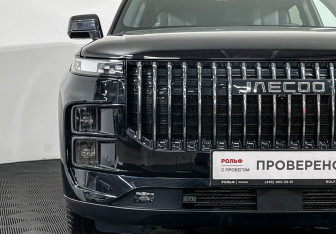 Подержанный автомобиль Jaecoo J7 2024 года (21 фото)