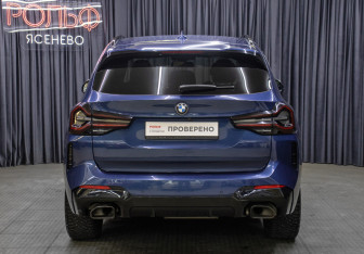 Подержанный автомобиль BMW X3 2022 года (6 фото)