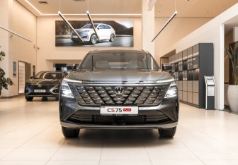 Новый Changan CS75PLUS 2025 (2 фото)