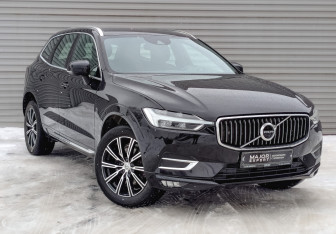 Подержанный автомобиль Volvo XC60 2018 года (3 фото)
