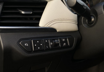 Подержанный автомобиль Chevrolet Captiva 2022 года (21 фото)