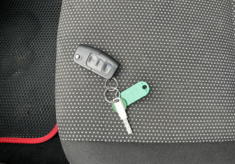 Подержанный автомобиль Ford Focus Hatchback 2010 года (15 фото)