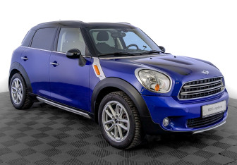 Подержанный автомобиль MINI Countryman 2015 года (3 фото)