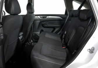 Подержанный автомобиль Haval M6 2023 года (11 фото)