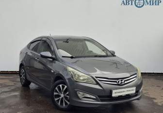 Подержанный автомобиль Hyundai Solaris Sedan 2015 года (3 фото)