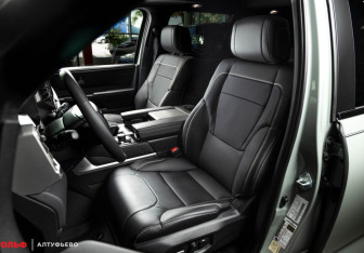 Новый Toyota Sequoia 2025 (7 фото)