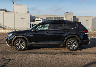 Подержанный автомобиль Volkswagen Teramont 2021 года (8 фото)