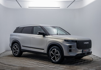 Подержанный автомобиль Jaecoo J7 2024 года (3 фото)