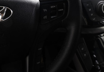 Подержанный автомобиль Hyundai i40 Sedan 2013 года (13 фото)