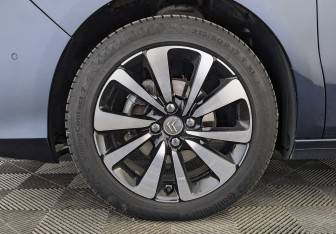 Подержанный автомобиль Citroen C4 Sedan 2021 года (9 фото)