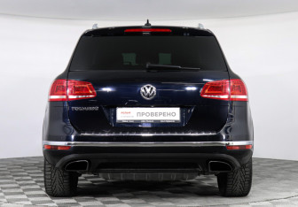Подержанный автомобиль Volkswagen Touareg 2016 года (5 фото)