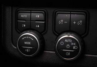 Подержанный автомобиль Chevrolet Tahoe 2024 года (20 фото)