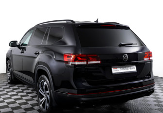 Подержанный автомобиль Volkswagen Teramont 2021 года (7 фото)