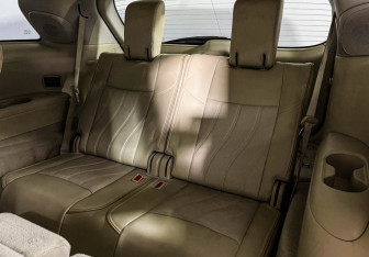 Подержанный автомобиль Infiniti JX 2013 года (27 фото)