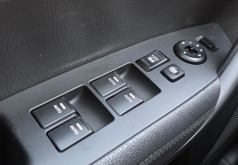 Подержанный автомобиль Kia Sorento 2014 года (15 фото)