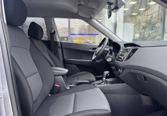 Подержанный автомобиль Hyundai Creta 2017 года (10 фото)