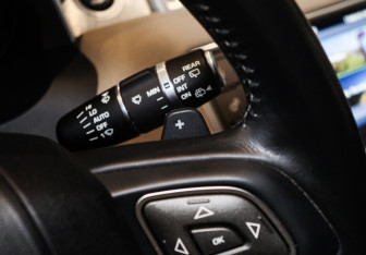 Подержанный автомобиль Land Rover Range Rover Evoque 2017 года (22 фото)