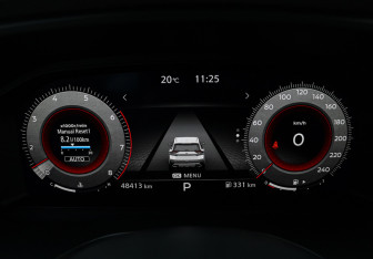 Подержанный автомобиль Nissan X-Trail 2021 года (34 фото)