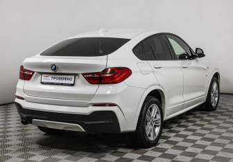 Подержанный автомобиль BMW X4 2017 года (5 фото)