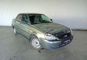 Подержанный автомобиль LADA (ВАЗ) Priora Sedan 2008 года (3 фото)