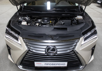 Подержанный автомобиль Lexus RX 2019 года (9 фото)