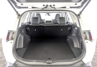 Новый Toyota RAV4 2025 (8 фото)