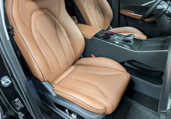 Подержанный автомобиль Omoda C5 2023 года (21 фото)